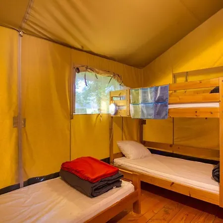 Camping Le Clou Coux-et-Bigaroque-Mouzens Esterno foto
