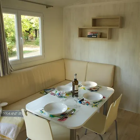 Camping Le Clou Coux-et-Bigaroque-Mouzens Esterno foto