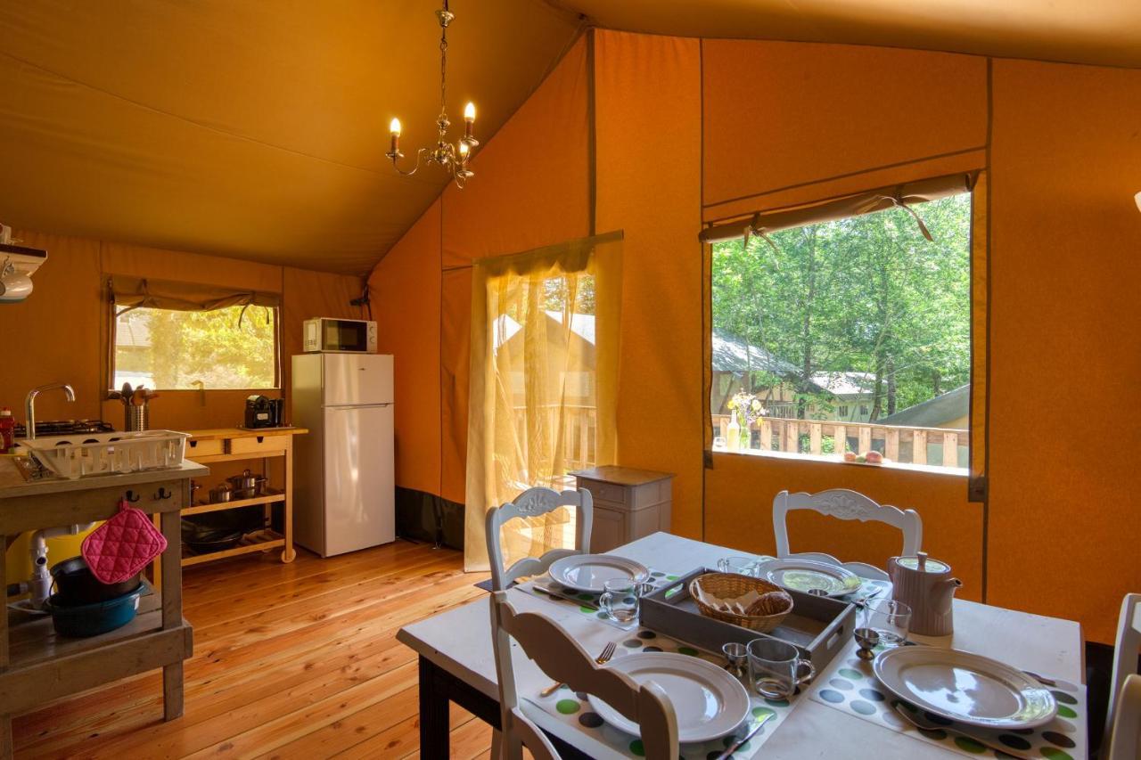 Campsite Le Clou Coux-et-Bigaroque-Mouzens